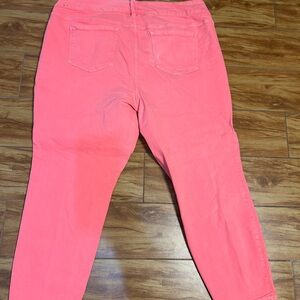 Torrid Denim Jegging Salmon-Ruby Red color / size 24